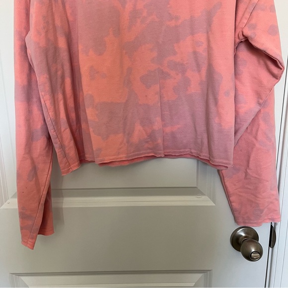 Wild Fable XS Tie Dye Pink and Purple Crewneck Sweatshirt - Picture 4 of 4